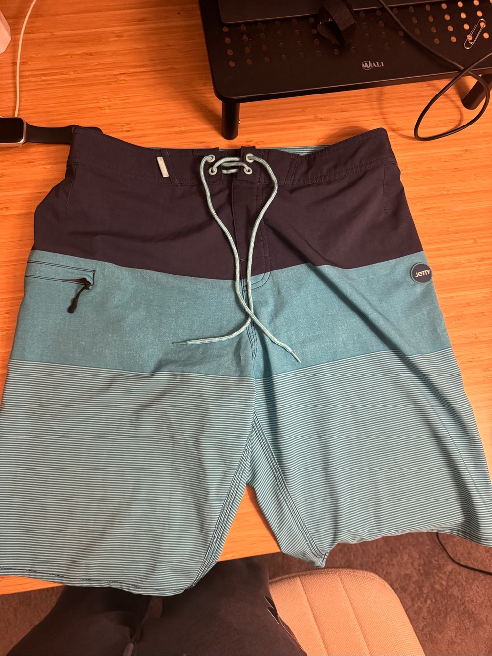 Jetty Men's Teal and Navy BoardShorts Sz 32